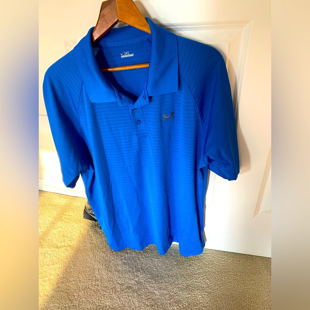 Under Armour blue Men’s polo sport shirt size Large